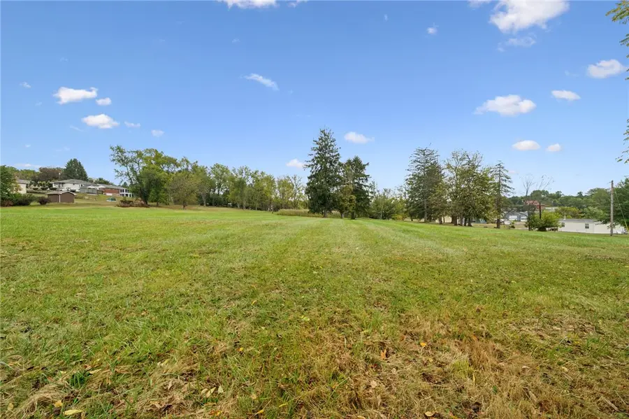 1025 Garden Street, Hempfield, PA 15601 - Image #2