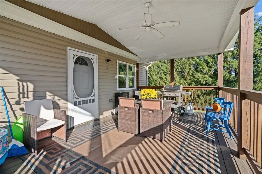 307 Pheasant Dr, Connoquenessing Township, PA 16033 - Image #2