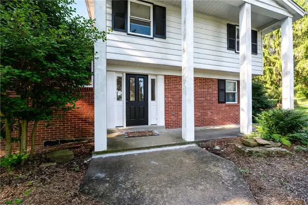 809 W Old Route 422, Franklin Twp, PA 16001