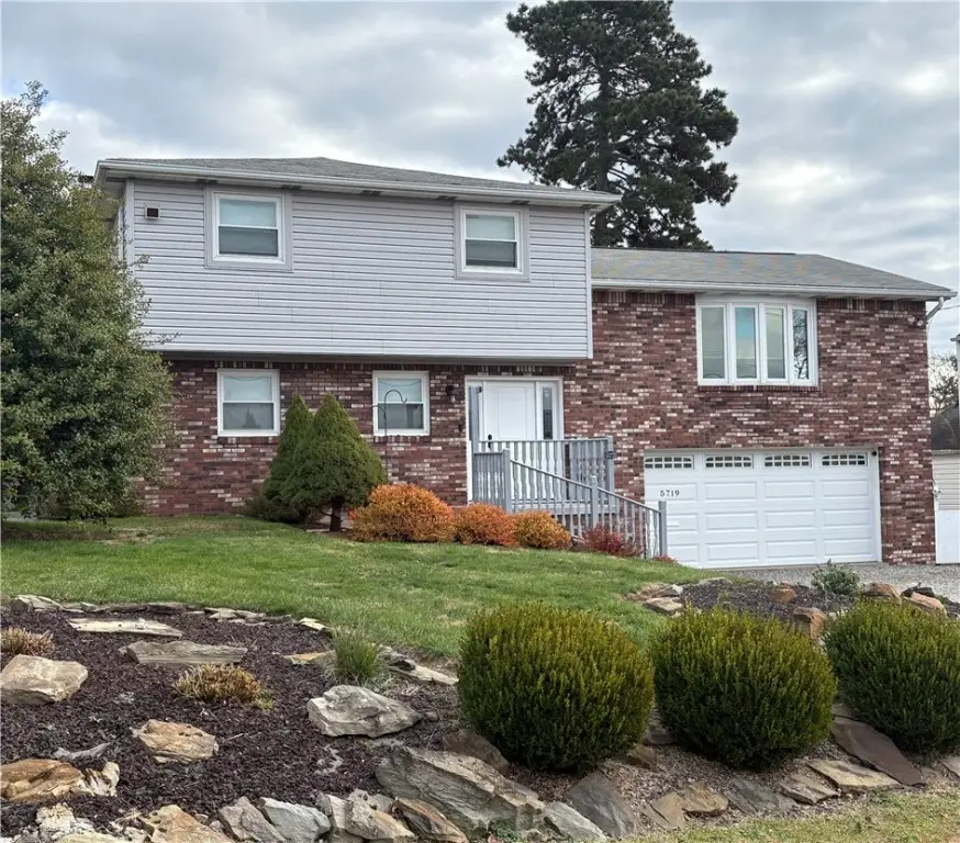 5719 Halchess, Pittsburgh, PA 15207 - Image #2