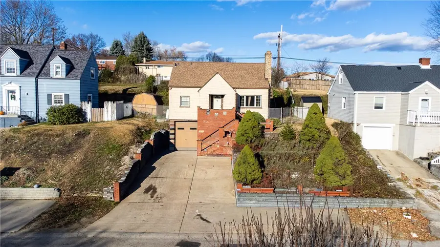 1631 Elderslee Rd, Baldwin, PA 15227 - Image #2