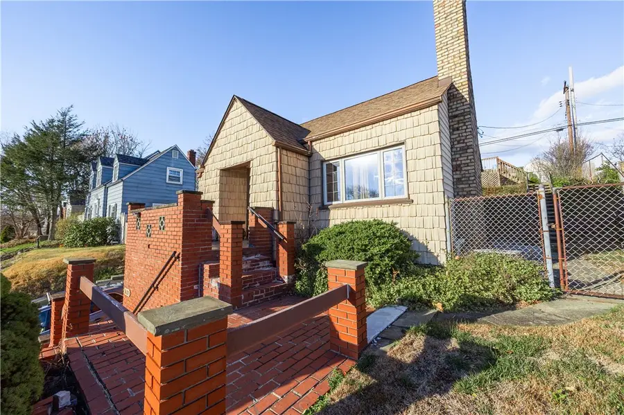 1631 Elderslee Rd, Baldwin, PA 15227 - Image #3