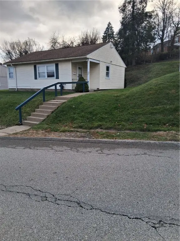 320 Dersam Street, Port Vue, PA 15133 - Image #2