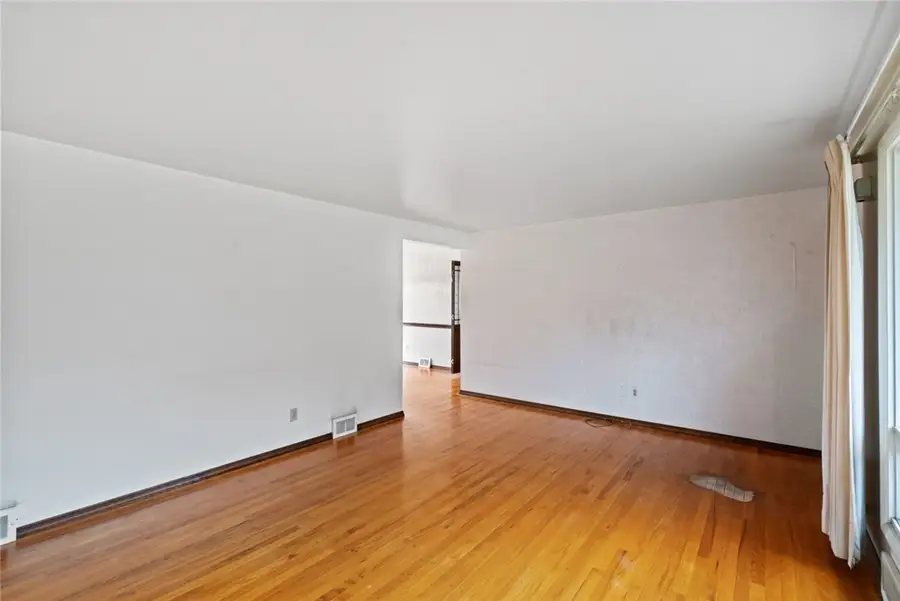 4899 Lucerne Ave, Ross Township, PA 15214 - Image #3