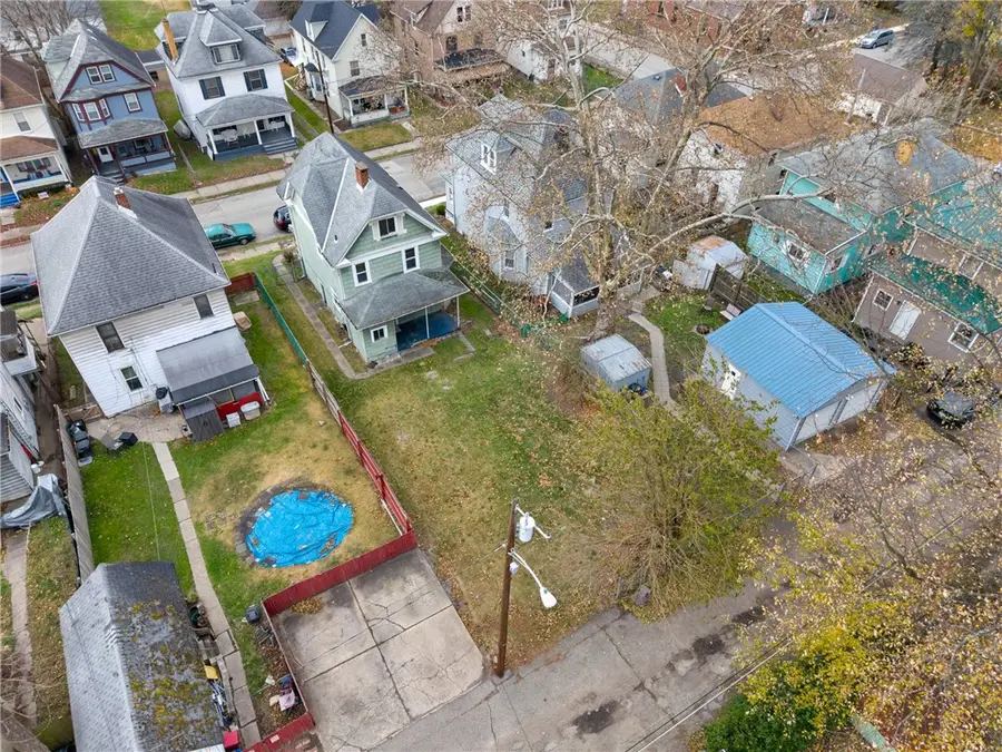 1254 Victoria Ave, New Kensington, PA 15068 - Image #2