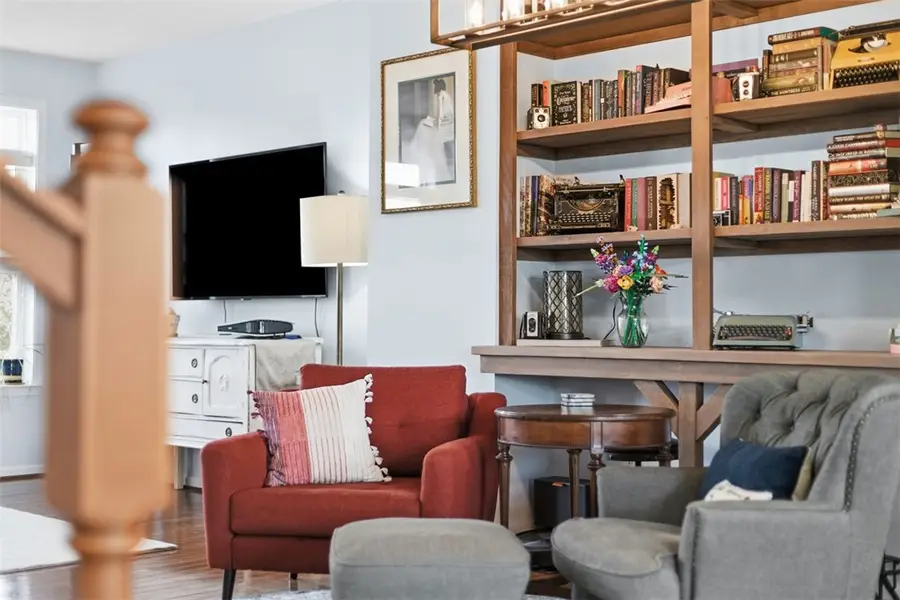 44 Coolidge Dr, Kennedy, PA 15136 - Image #3