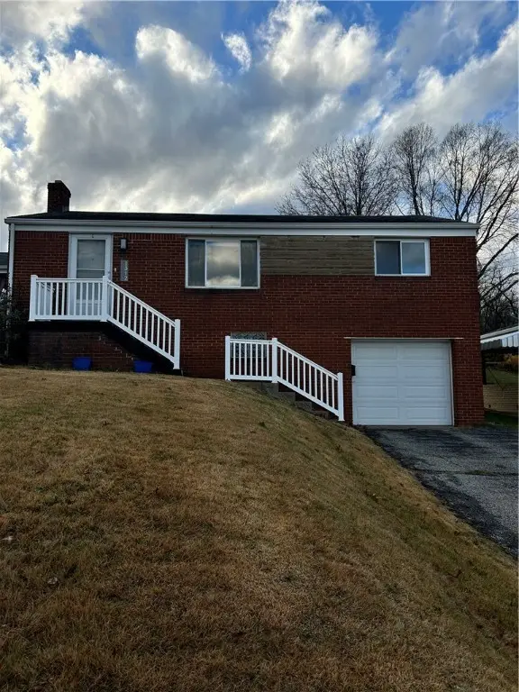1312 Cascade Dr, West Homestead, PA 15120 - Image #3