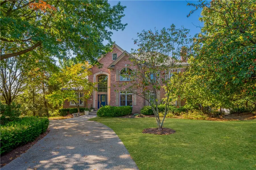 1095 Saint Mellion Dr, Presto, PA 15142 - Image #2