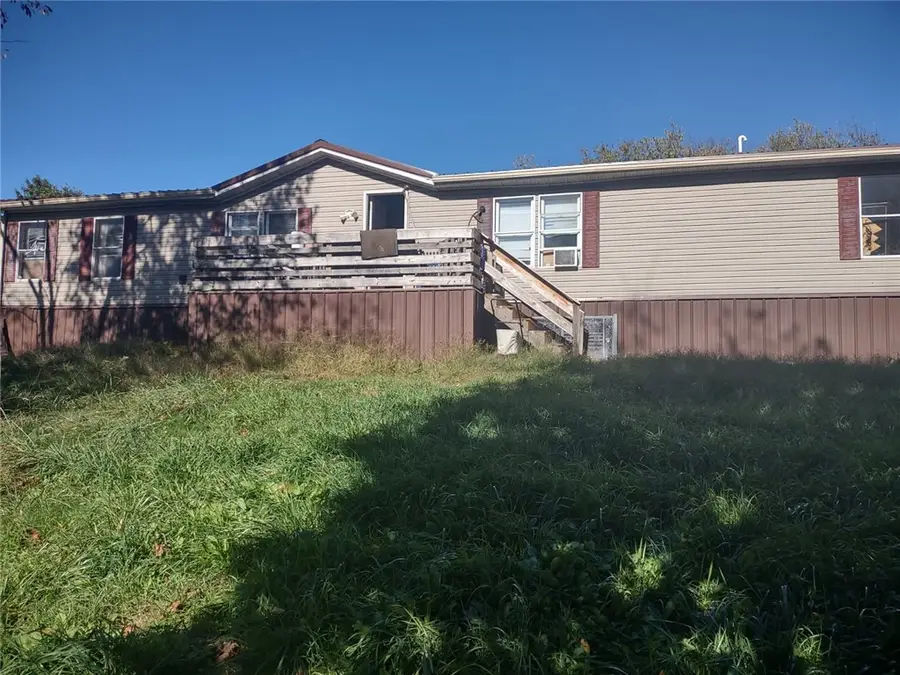 287 Hopwood Coolspring Rd, Hopwood, PA 15445 - Image #2