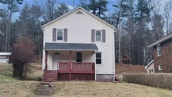 30 Klimkos Rd, Conemaugh/Young Twps - IND, PA 15727