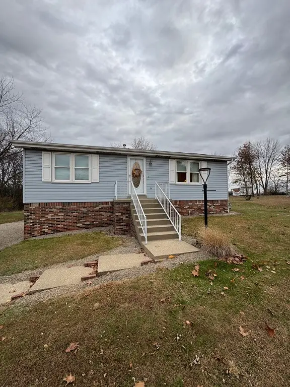 17 Susan Drive, Burrel/Blacklick, PA 15717