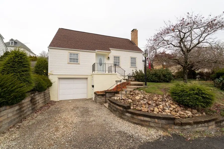 1446 Kinmount St, Pittsburgh, PA 15205 - Image #2