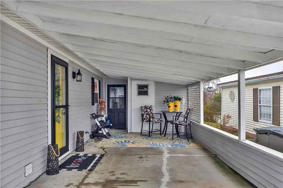 823 Clover Ln, Murrysville, PA 15668 - Image #3