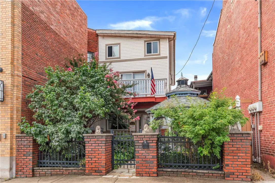 2422 E Carson Street, Pittsburgh, PA 15203 - Image #1