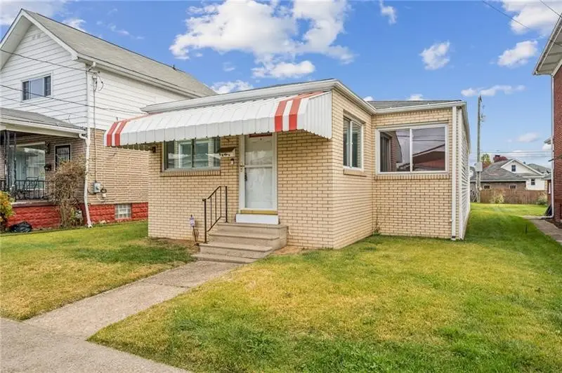 1202 Dallas Ave, Natrona Heights, PA 15065 - Image #2