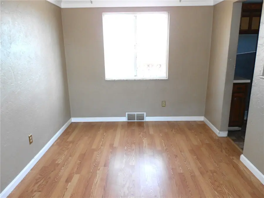 77 Duff Rd, Penn Hills, PA 15235 - Image #2