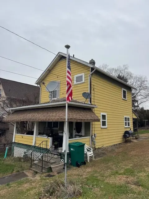 209 Park St, Derry, PA 15627 - Image #1