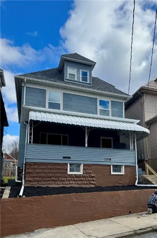 1514 Woodmont Ave, New Kensington, PA 15068