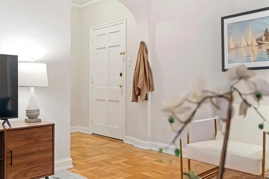 144 N Dithridge St #407, Pittsburgh, PA 15213 - Image #2