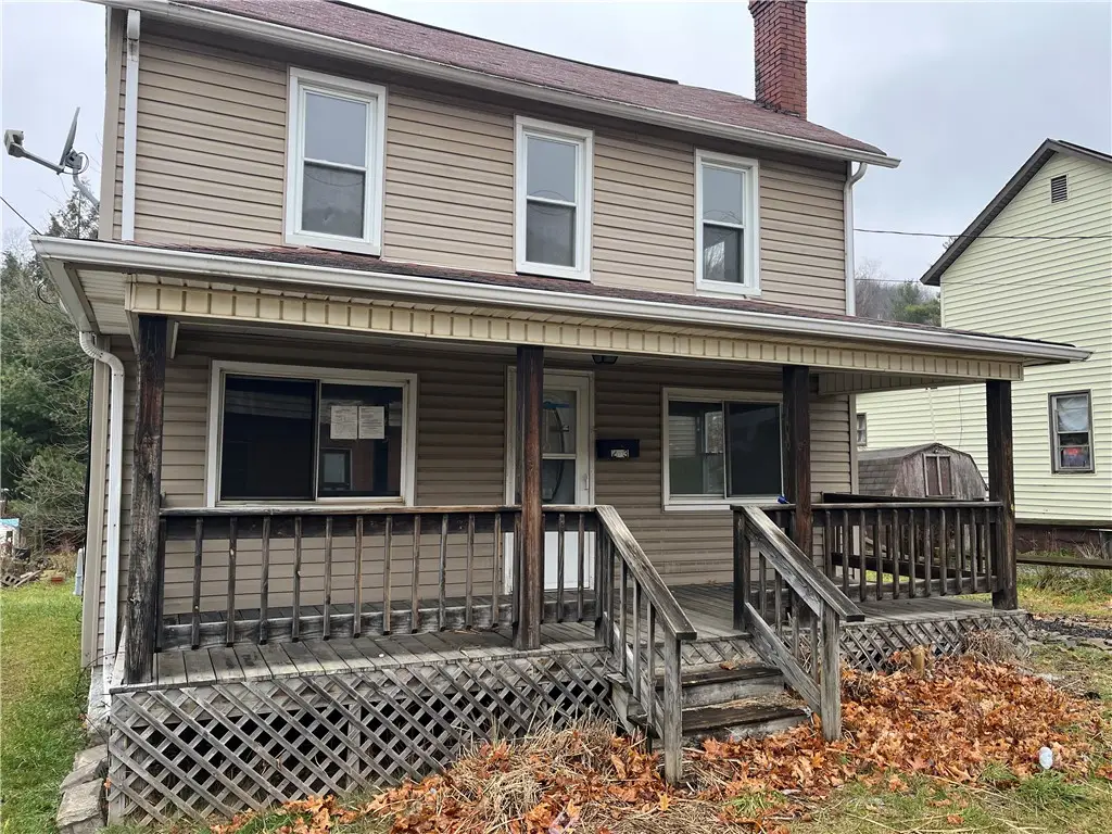 213 Laurel Street, Northern Cambria, PA 15714 - Image #1