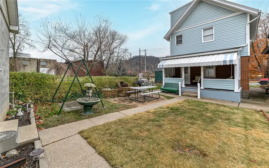 804 Airbrake Ave, Wilmerding, PA 15148 - Image #2