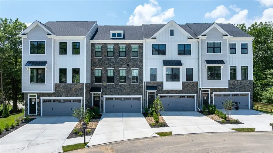 111 Quail Run Rd At Camden Village, Peters, PA 15367 - Image #2