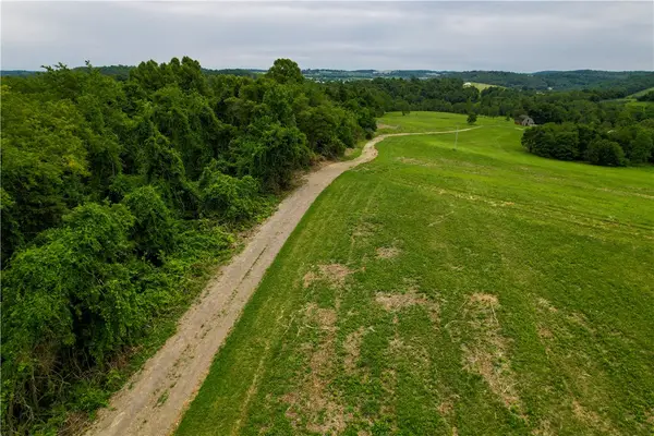 312 Vance Dr., Smith, PA 15021