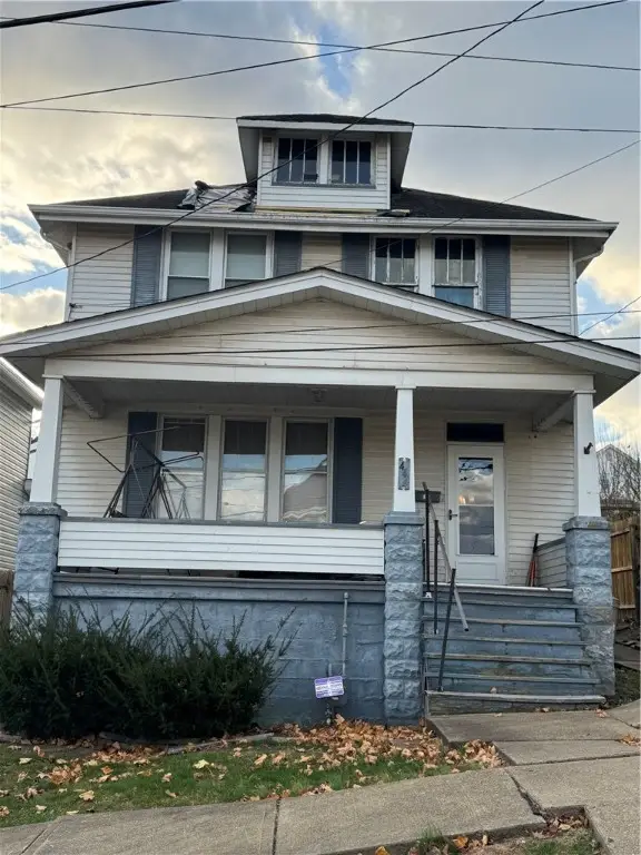 444 Isabella Ave, N Charleroi, PA 15022