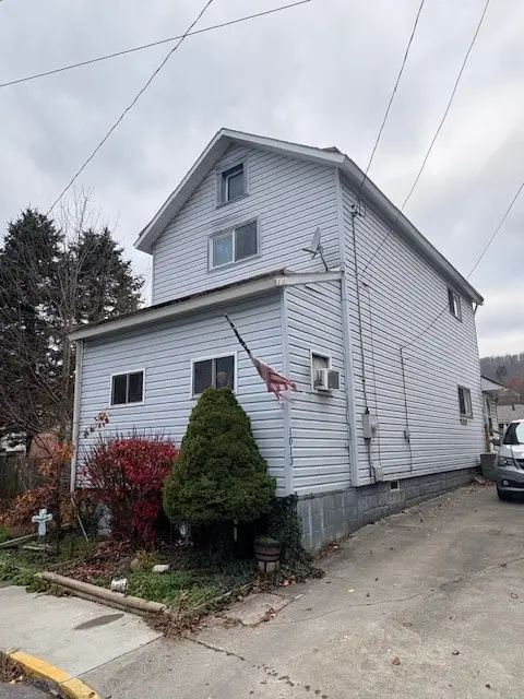 1013 Arthur Ave, Roscoe, PA 15477 - Image #2
