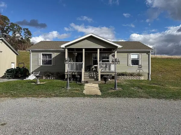 528 State Route 1035, Cowanshanock Twp, PA 16201