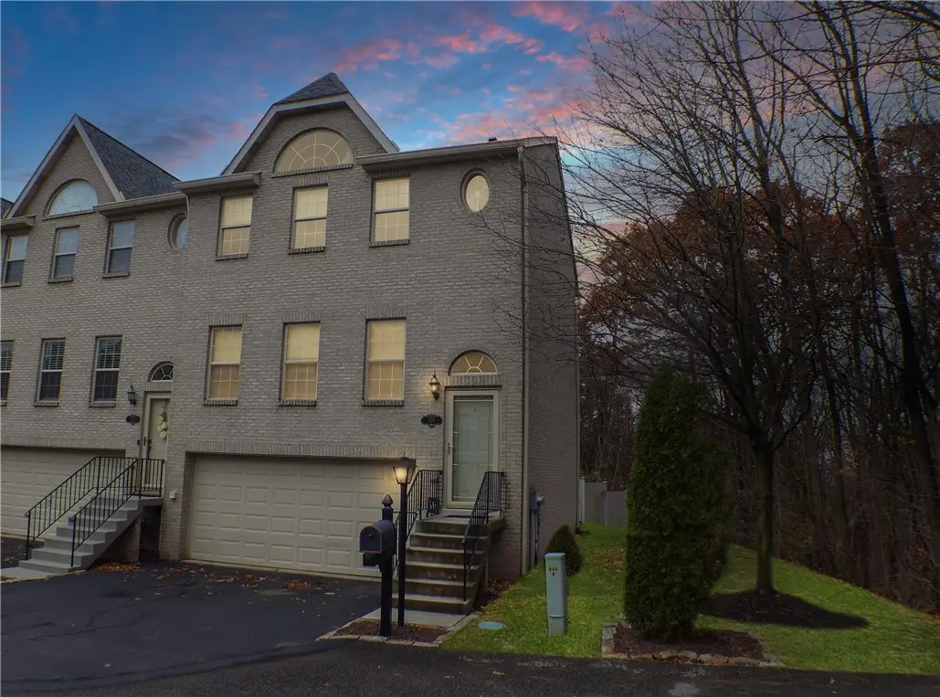 130 Terra Dr, Kennedy, PA 15136 - Image #1