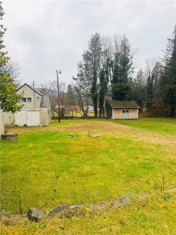 696 Breakneck Rd., Bullskin, PA 15425 - Image #3