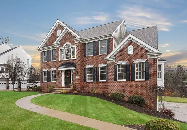 434 Longleaf Drive, Peters Twp, PA 15367