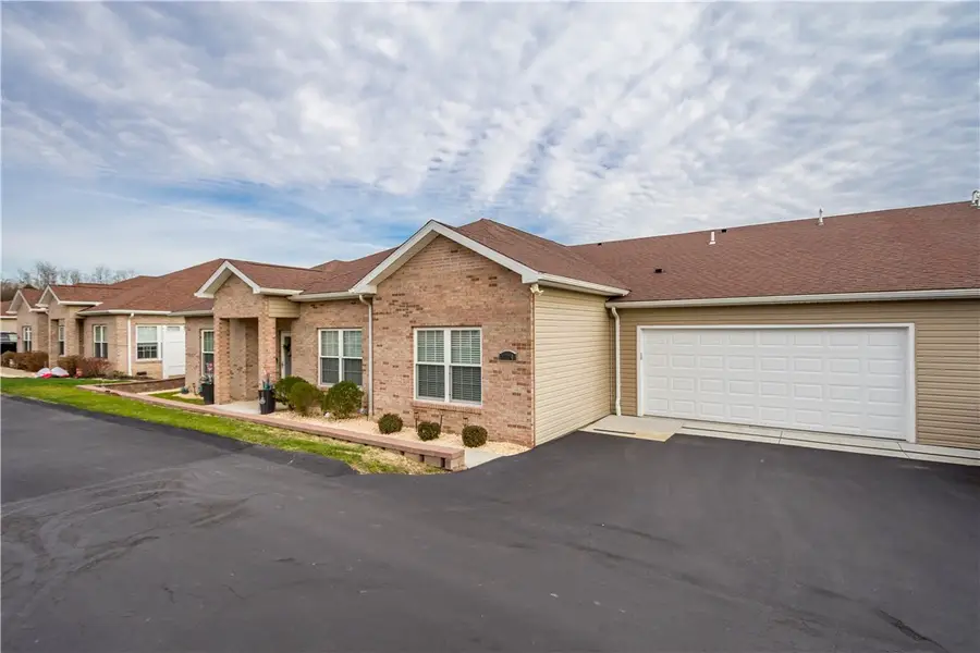 1704 Seminole Circle, Chippewa, PA 15010 - Image #3