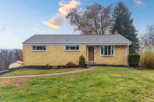 51 Bellview Cir, Robinson Twp, PA 15136