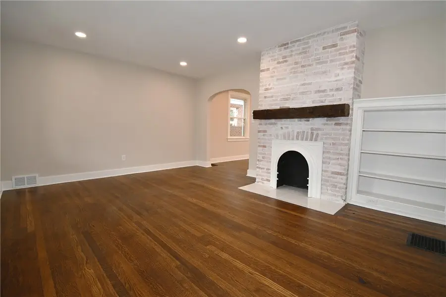 1213 Mcneilly Ave, Dormont, PA 15216 - Image #3