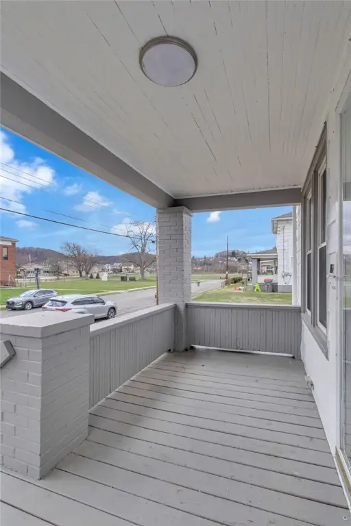 506 38th St, Beaver Falls, PA 15010 - Image #2