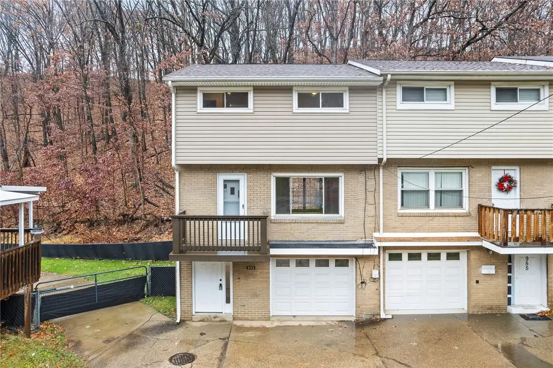 953 Hazel Avenue, Ambridge, PA 15003 - Image #1