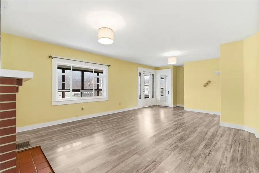 146 W Main St, Worthington, PA 16262 - Image #3