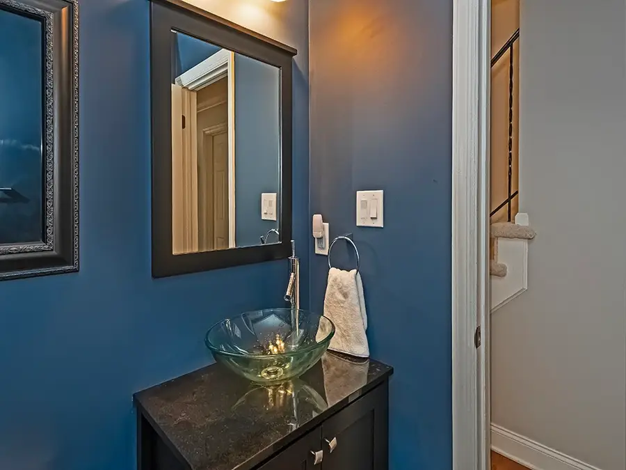 232 Thornberry Cir, Mount Lebanon Township, PA 15234 - Image #3