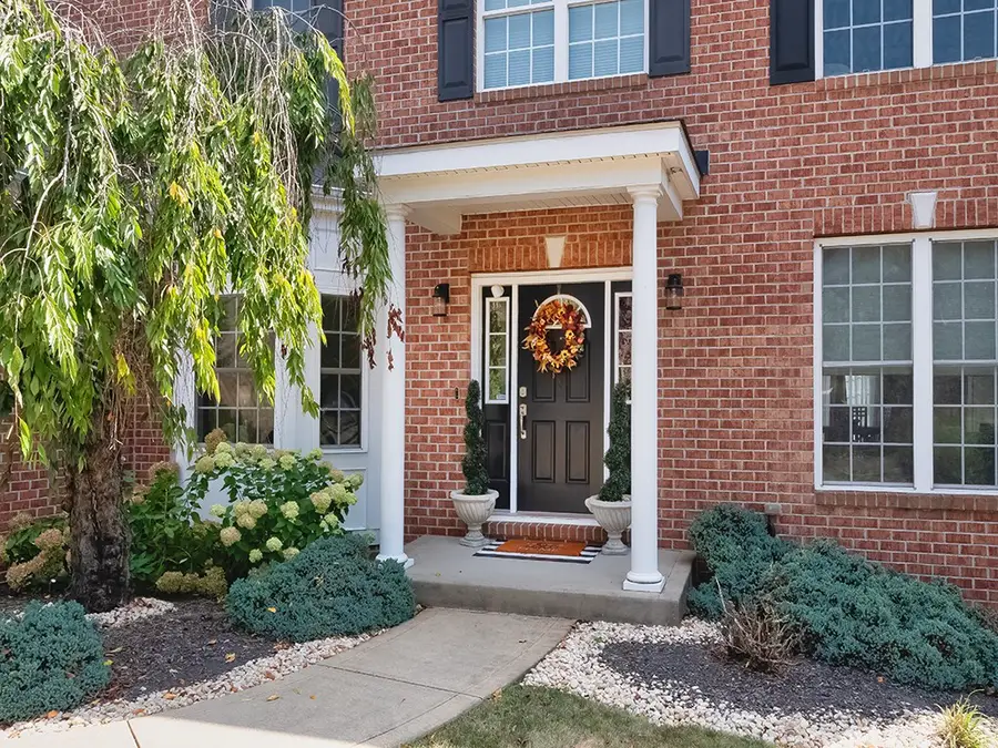 216 Dorsay Valley Drive, Cranberry Township, PA 16066 - Image #3