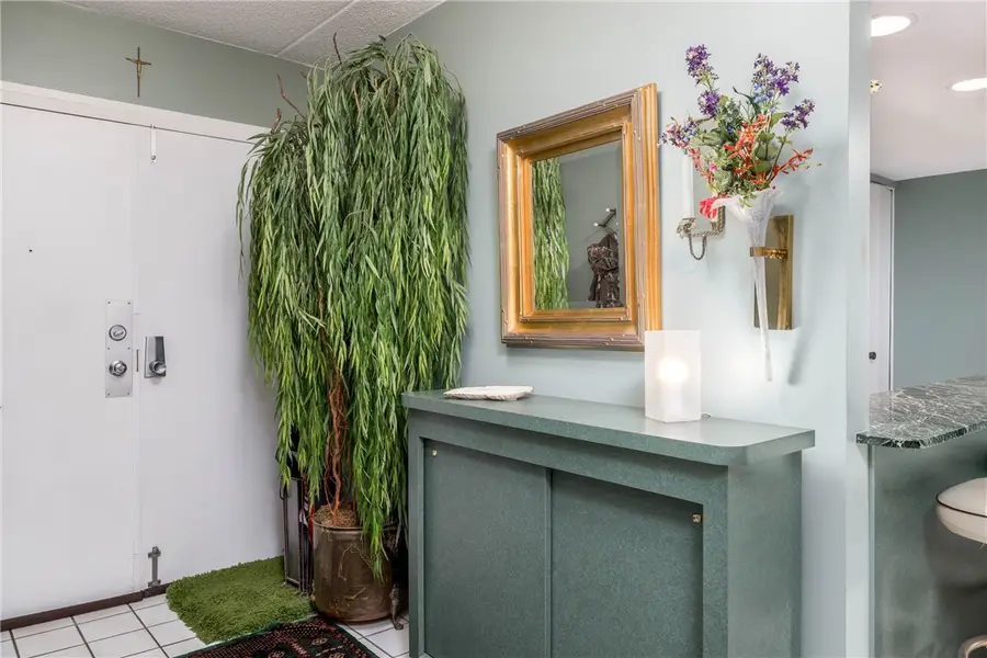 2120 Greentree Road #511E, Scott Township, PA 15220 - Image #3