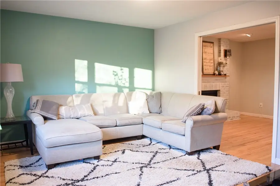 605 Tara Dr, Ross Township, PA 15237 - Image #3