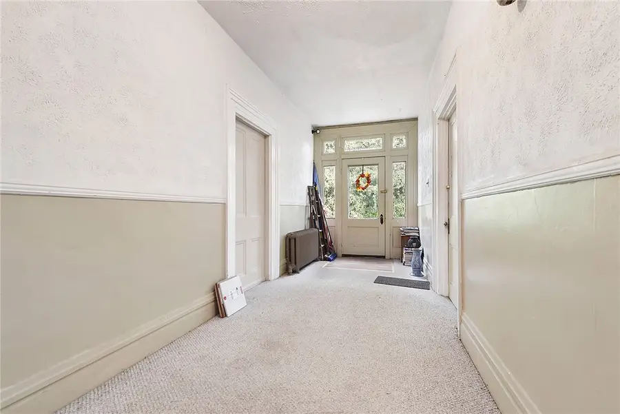 7733 Oak St, Ross Township, PA 15237 - Image #3