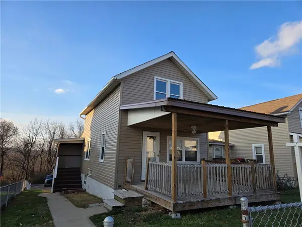 335 Main St, Centerville, PA 15358