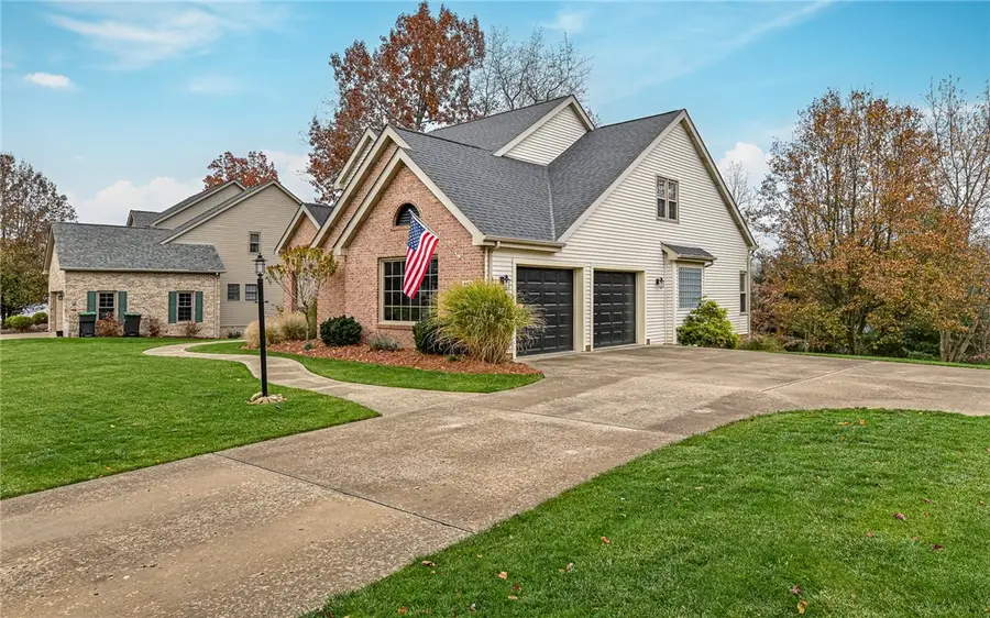 223 Fox Meadow Dr, Pine, PA 15090 - Image #2