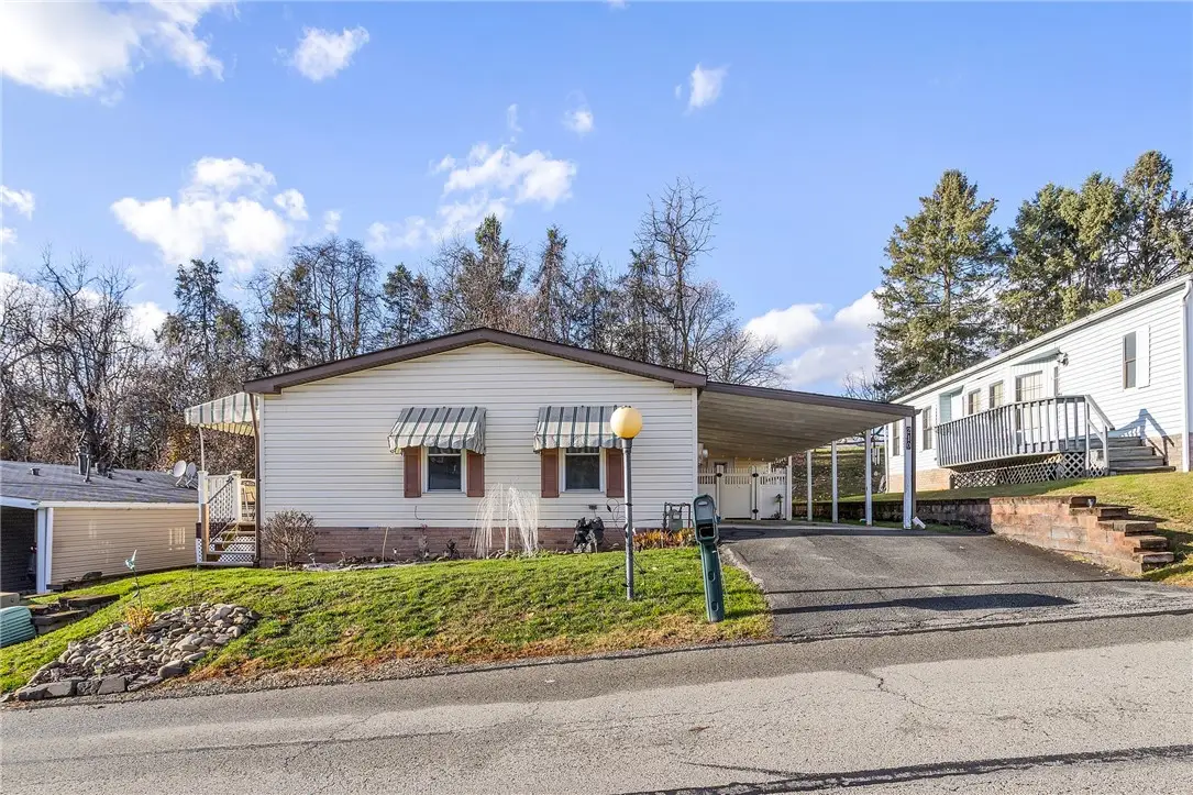 210 Meadow Ln, Murrysville, PA 15668 - Image #1