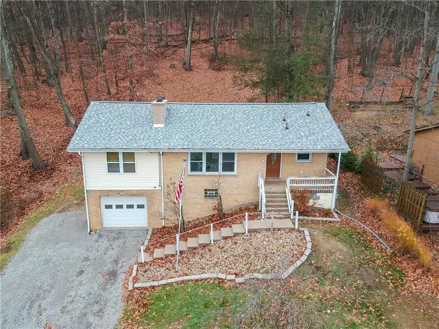 1012 Norton Drive, Mars, PA 16046 - Image #2