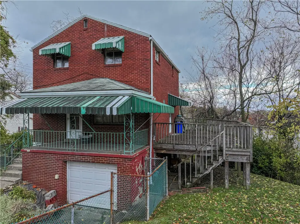 939 Delevan St, Pittsburgh, PA 15217 - Image #1