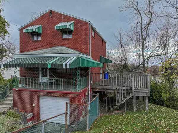 939 Delevan St, Greenfield, PA 15217